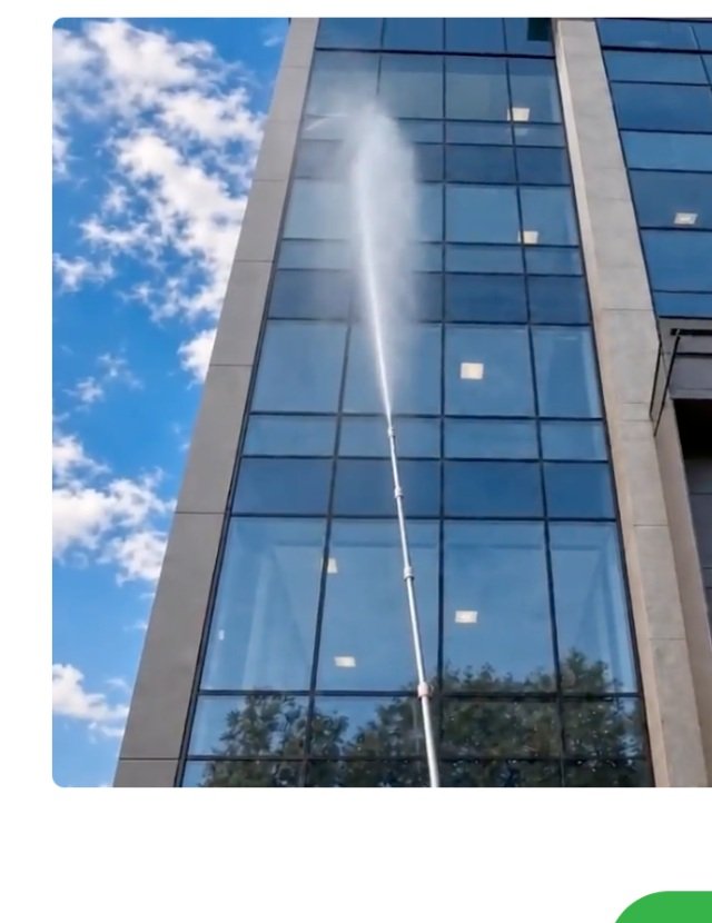 Pressure washer cleaning